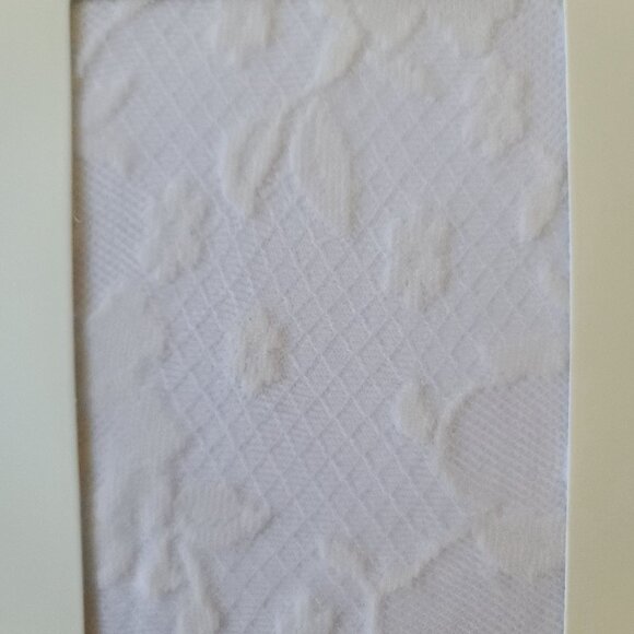 Anthropologie Womens Lace Floral Tights Sz M Cream Made in Italy Flirty NEW - Picture 5 of 7